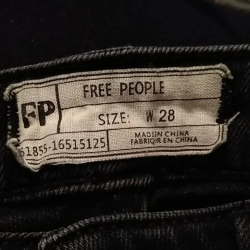 NWOT Free People Studded Ankle Skinny Jeans size 28